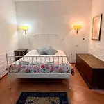 Beautiful Flat On Via Giulia - Heart Of * روما