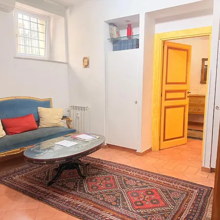 Beautiful Flat On Via Giulia - Heart Of